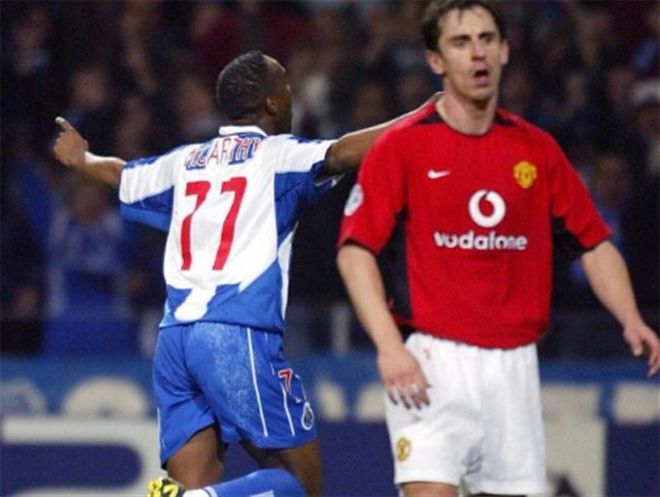 阵容在多方 阵容在多方